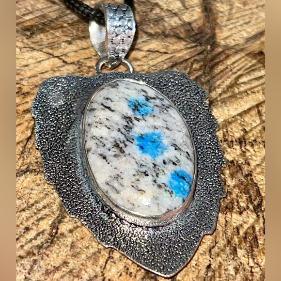 Raindrops K2 Azurite Pendant 2 1/2” - Picture 4 of 14